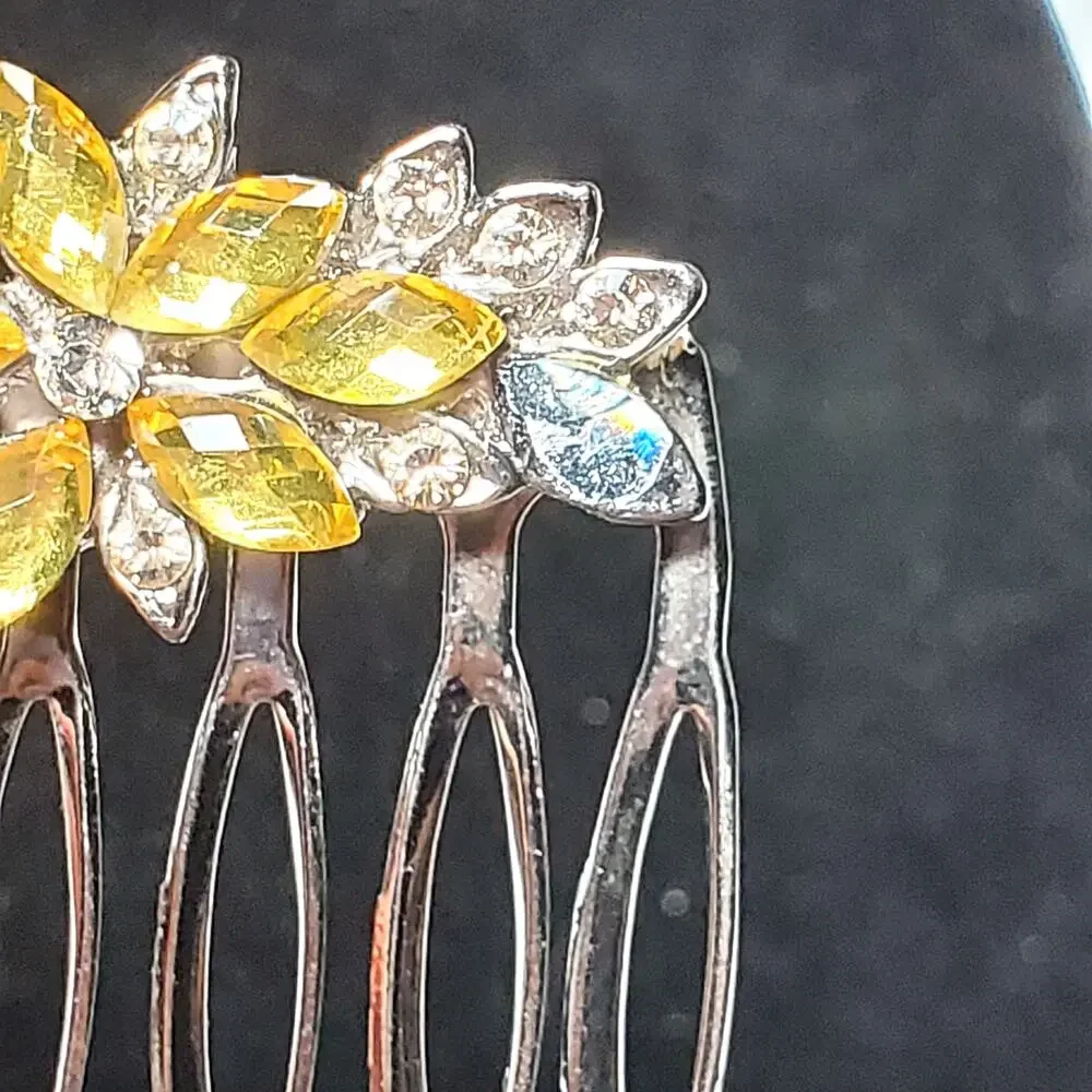 Silver Tone Floral Rhinestone Hair Clip Accessory 2